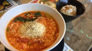 『麺屋とまと 天文館店』（鹿児島市東呉服町）：トマトラーメン＆リゾット