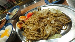 【大阪のおいしいお店】『焼きそば専門店 水卜』（大阪市北区）：もちもちの麺がたまらない焼きそば(*^_^*)